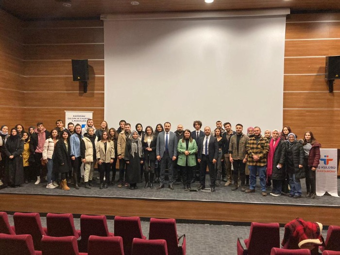 Fakültemizde Halkla İlişkiler Konferansı Düzenlendi