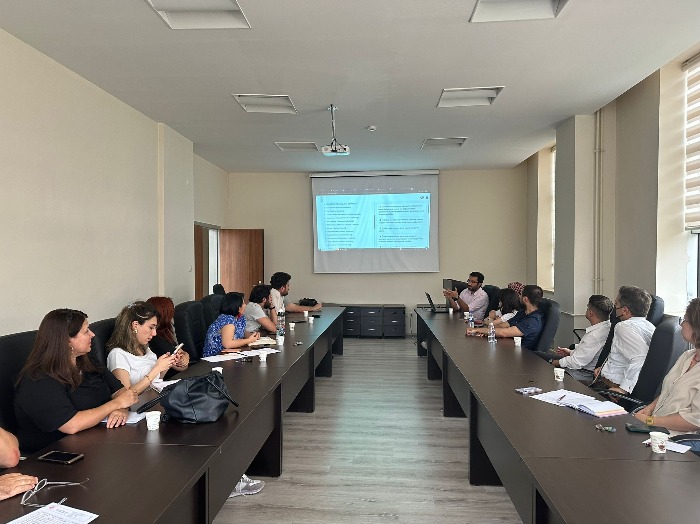 Fakültemizde Bologna Süreci Bilgilendirme Toplantısı Gerçekleştirildi