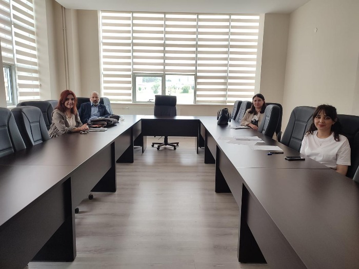 Fakültemizde Toplumsal Katkı Alt Komisyonu Toplantısı Gerçekleştirildi