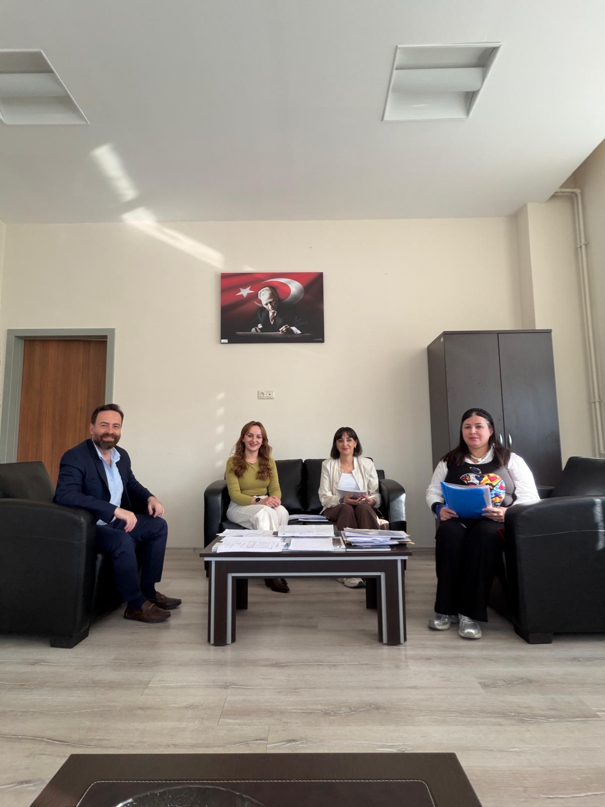 Halkla İlişkiler ve Reklamcılık Bölümü Staj Komisyonu Toplantısı Gerçekleştirildi
